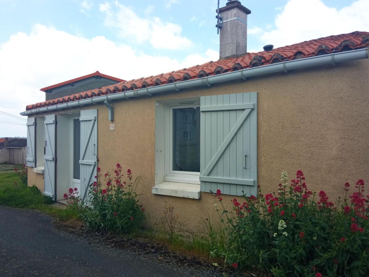 Maisonnette avec jardin dans le vignoble nantais Barbechat Extérieur photo